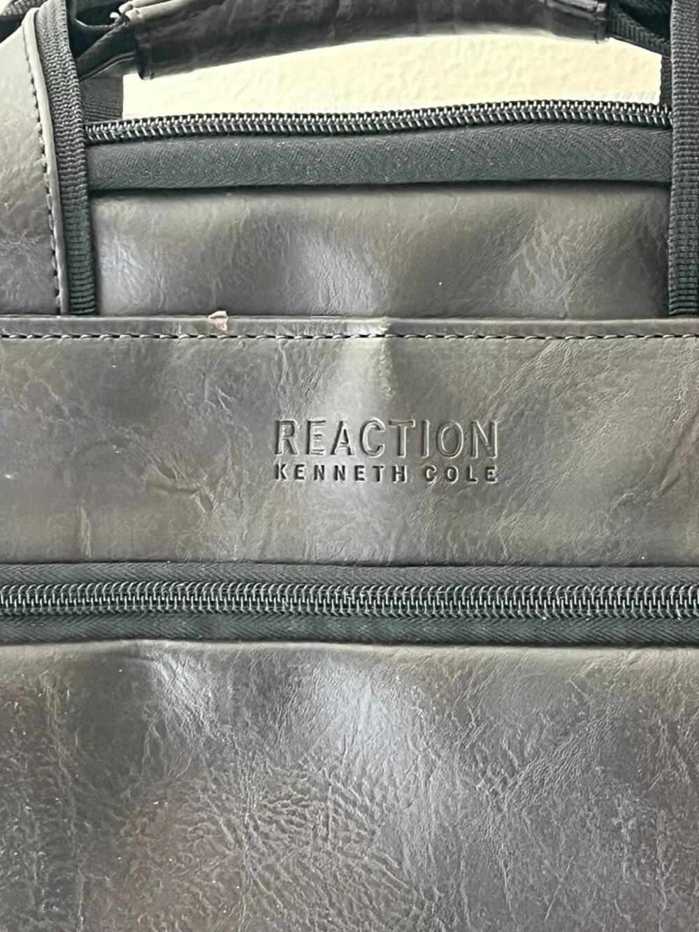 Kenneth Cole Reaction 16